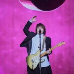 伍佰杭州演唱会收官，“上班，加班”也是摇滚的灵魂共振